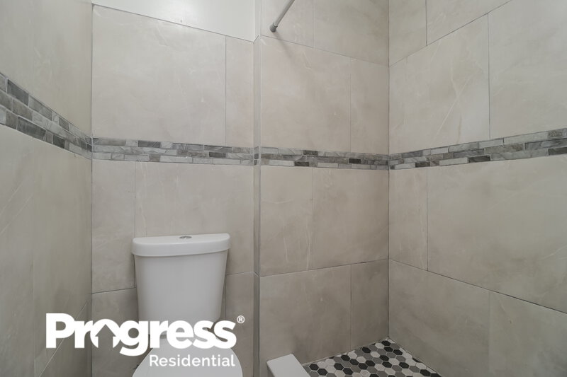 2,005/Mo, 2312 Angel Rd SE Palm Bay, FL 32909 Bathroom View