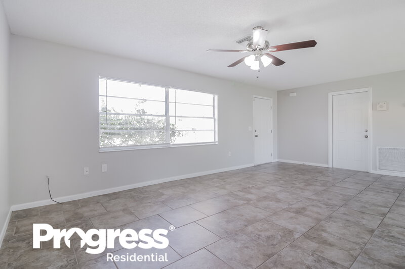 2,900/Mo, 3837 Stonemont Dr Cocoa, FL 32926 Living Room View 3