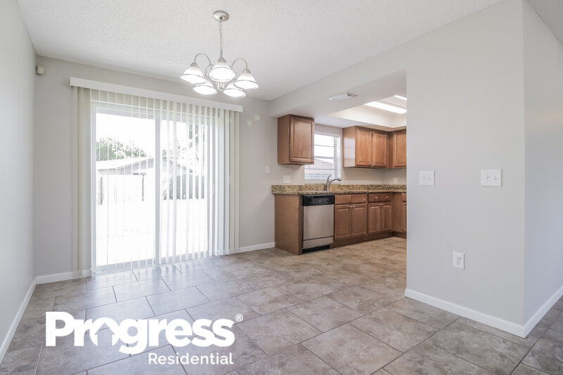 2,900/Mo, 3837 Stonemont Dr Cocoa, FL 32926 Dining Room View