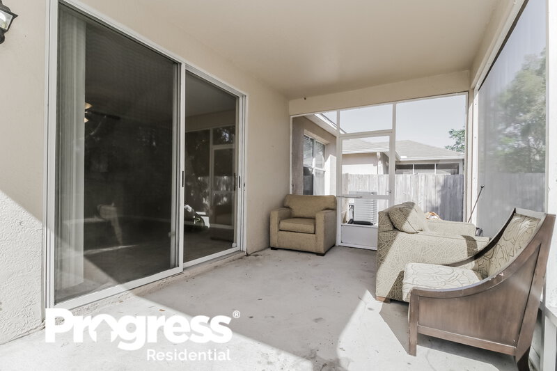 2,005/Mo, 3917 Mt Carmel Ln Melbourne, FL 32901 Sun Room View 2