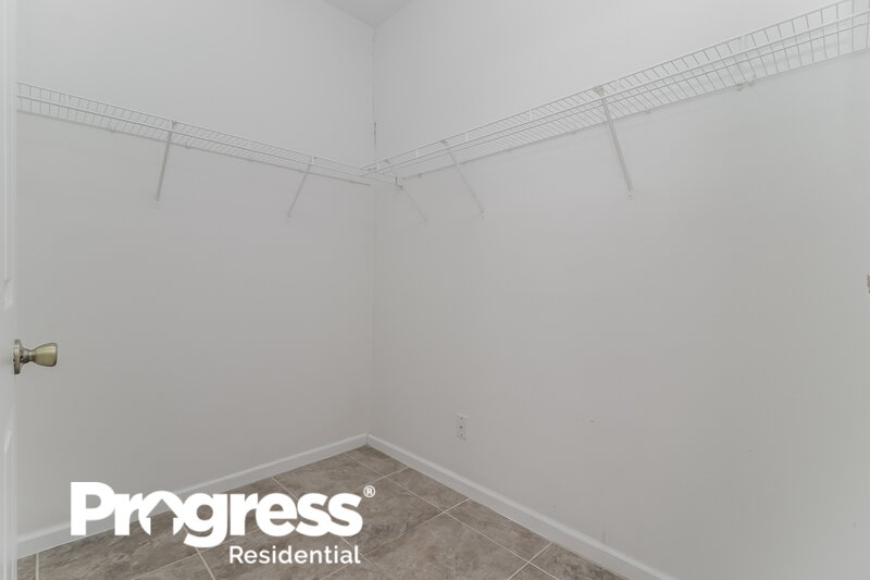 2,005/Mo, 3917 Mt Carmel Ln Melbourne, FL 32901 Walk In Closet View