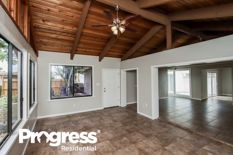 3,070/Mo, 225 Bayhead Dr Melbourne, FL 32940 Living Room View 2