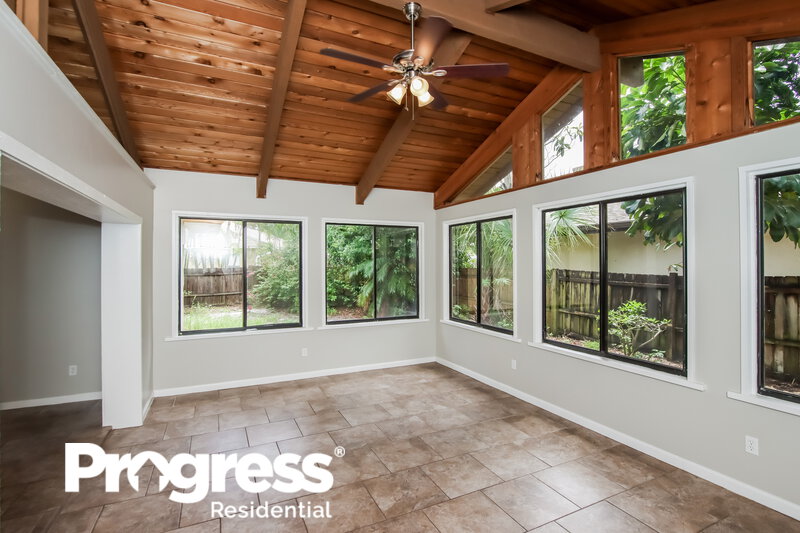 3,070/Mo, 225 Bayhead Dr Melbourne, FL 32940 Living Room View 3