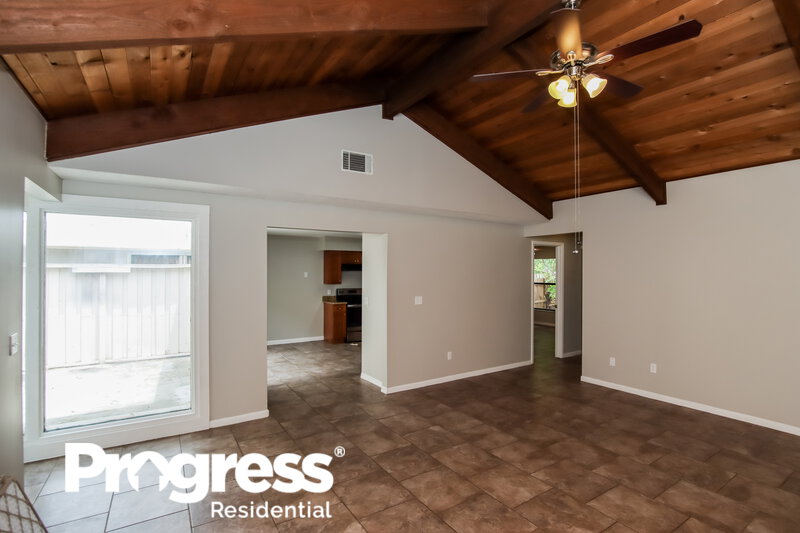 3,070/Mo, 225 Bayhead Dr Melbourne, FL 32940 Living Room View 4