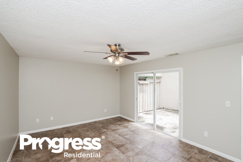 3,070/Mo, 225 Bayhead Dr Melbourne, FL 32940 Dining Room View