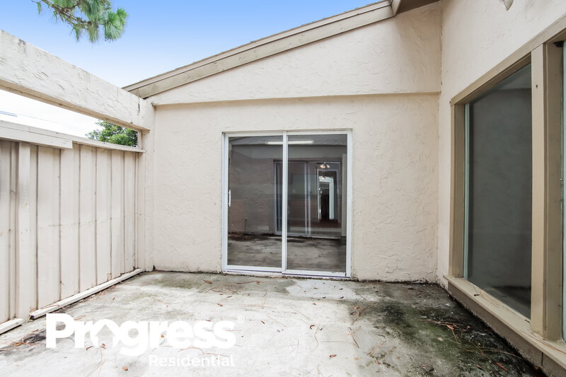 3,070/Mo, 225 Bayhead Dr Melbourne, FL 32940 Patio View
