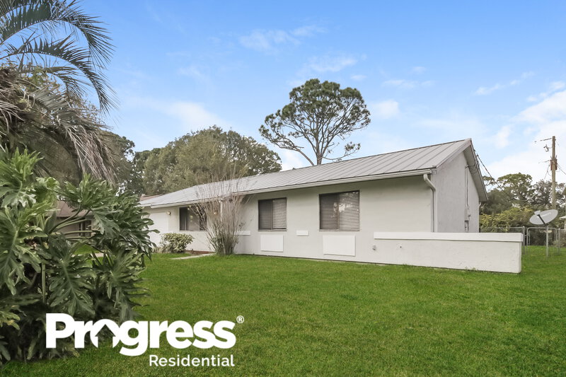 1,635/Mo, 806 Cochran Rd SE Palm Bay, FL 32909 Front View