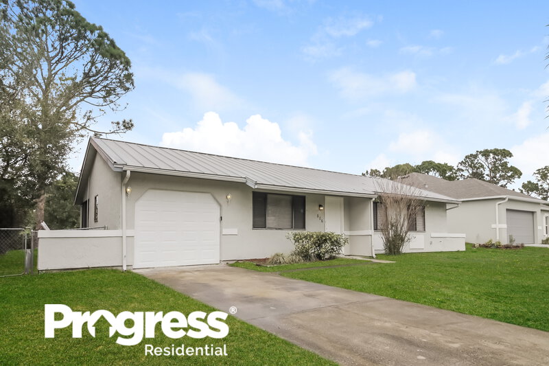 1,635/Mo, 806 Cochran Rd SE Palm Bay, FL 32909 Front View 2