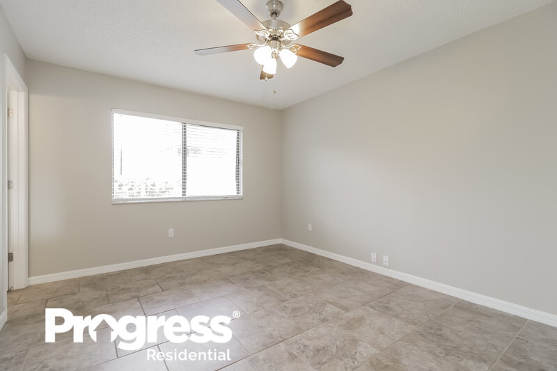1,635/Mo, 806 Cochran Rd SE Palm Bay, FL 32909 Master Bedroom View