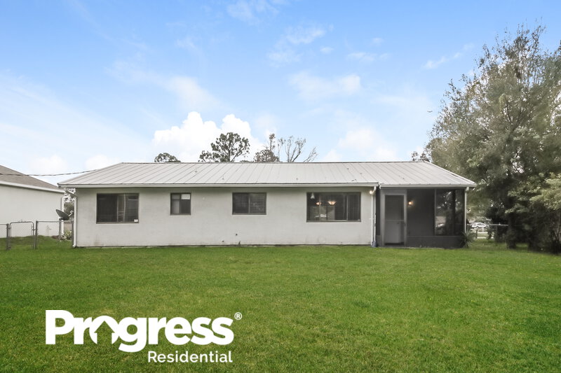 1,635/Mo, 806 Cochran Rd SE Palm Bay, FL 32909 Rear View 2
