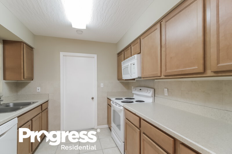 2,345/Mo, 540 NE California Avenue Palm Bay, FL 32907 Kitchen View