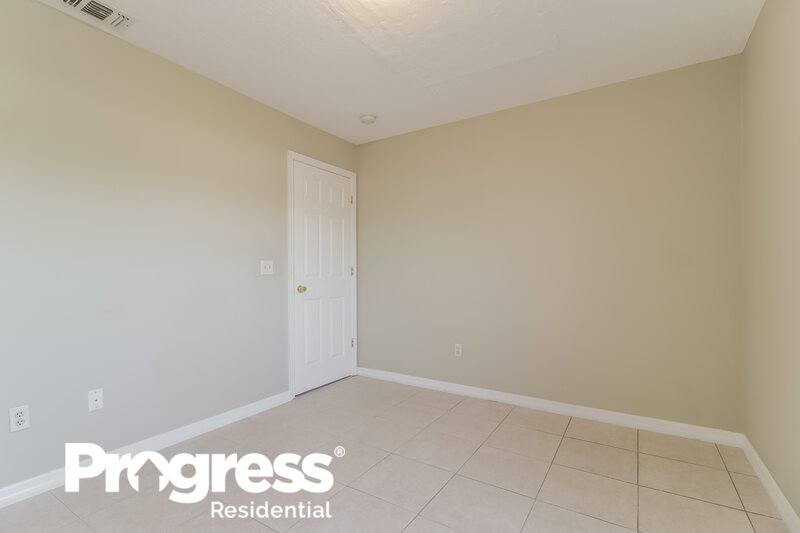 2,345/Mo, 540 NE California Avenue Palm Bay, FL 32907 Bedroom View 4