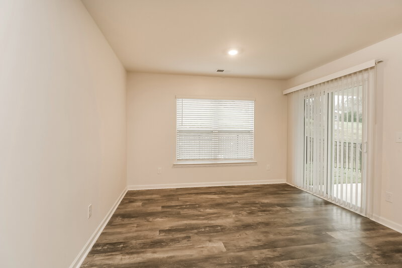 2,830/Mo, 207 Broomsedge St Fairview, NC 28730 Dining Room View