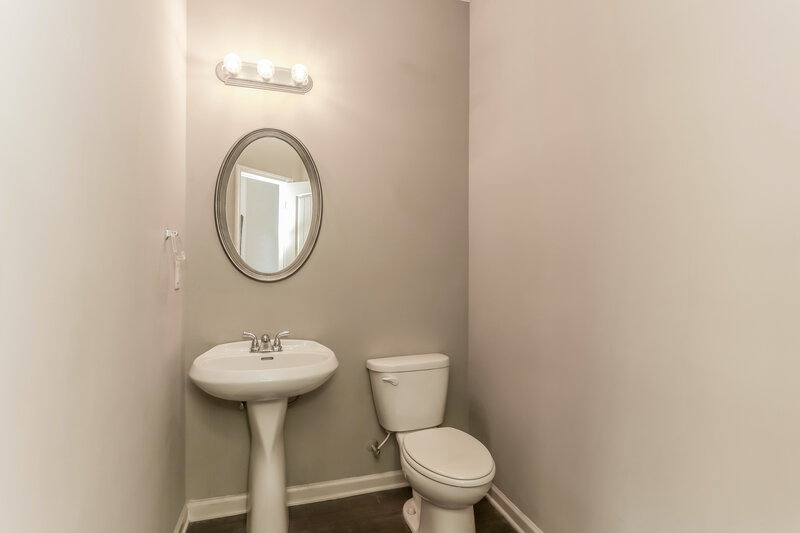 2,165/Mo, 3512 Sandy Bank Dr Auburn, GA 30011 Bathroom View 3