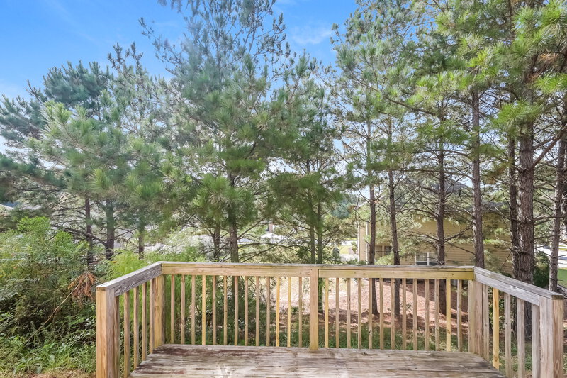 2,760/Mo, 3563 Walking Stick Way Auburn, GA 30011 Deck View