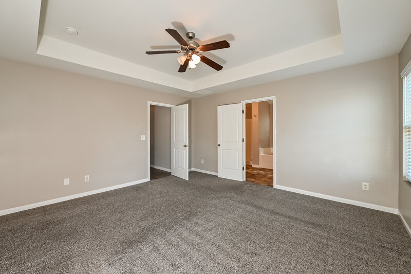 2,220/Mo, 929 Walking Stick Trl Auburn, GA 30011 Main Bedroom View