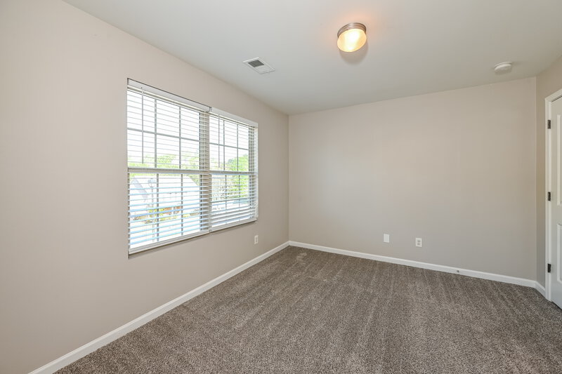 2,220/Mo, 929 Walking Stick Trl Auburn, GA 30011 Bedroom View 2