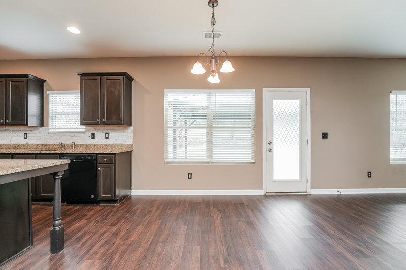 2,180/Mo, 981 Rock Elm Dr Auburn, GA 30011 Dining Room View 2