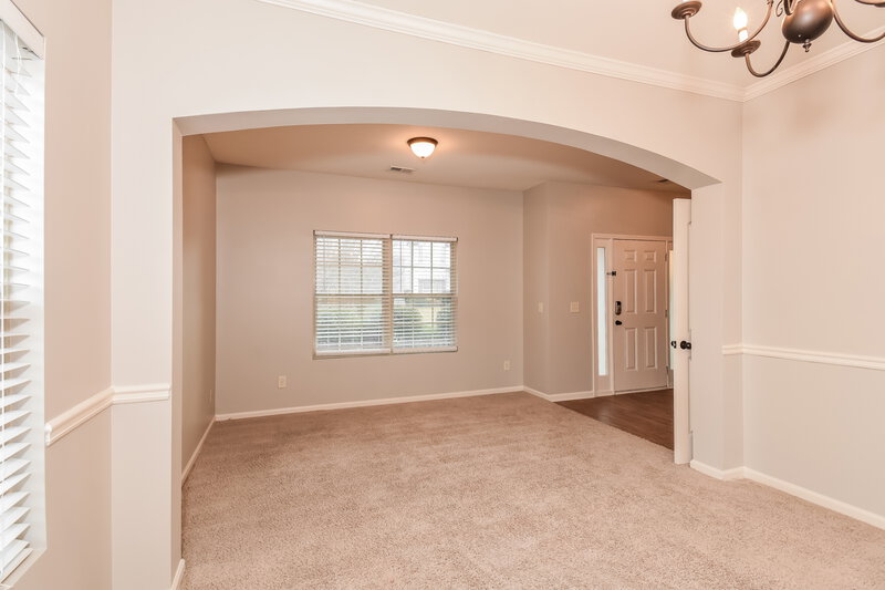 2,155/Mo, 990 Rock Elm Dr Auburn, GA 30011 Dining Room View