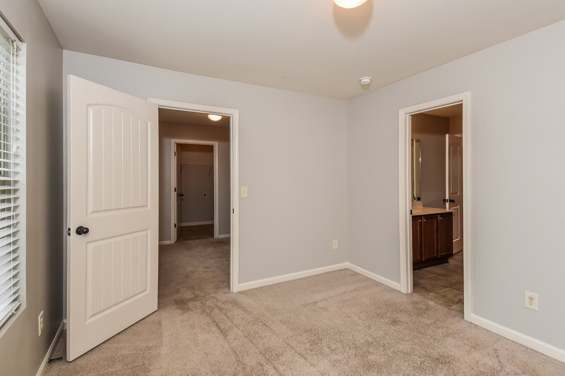 2,155/Mo, 990 Rock Elm Dr Auburn, GA 30011 Bedroom View