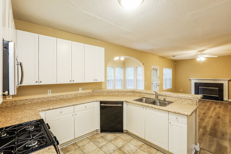 2,280/Mo, 6020 W Rosie Ln SE Mableton, GA 30126 Misc View 4