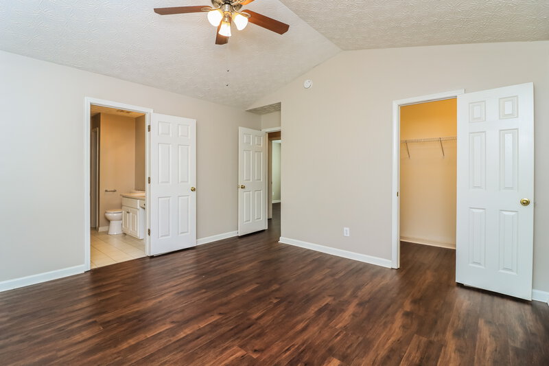 2,380/Mo, 36 Dewey Dr Adairsville, GA 30103 Main Bedroom View 2