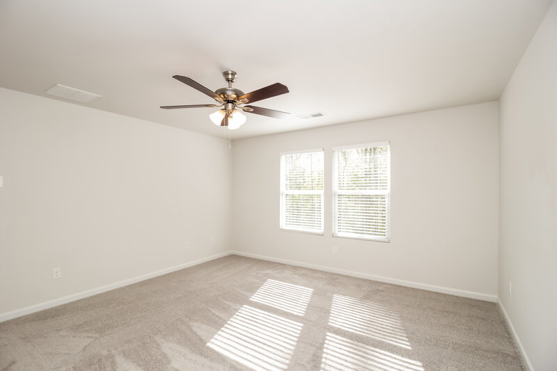 2,055/Mo, 188 Fields Xing Dallas, GA 30132 Main Bedroom View