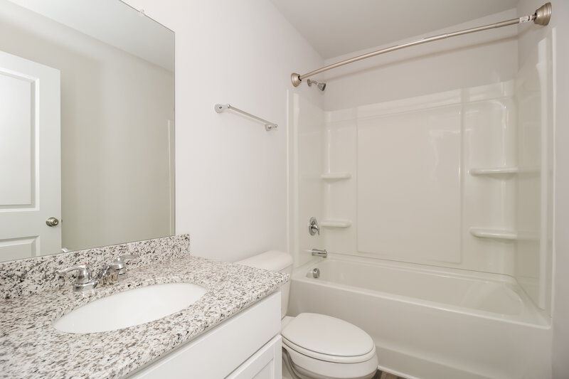 2,055/Mo, 188 Fields Xing Dallas, GA 30132 Bathroom View