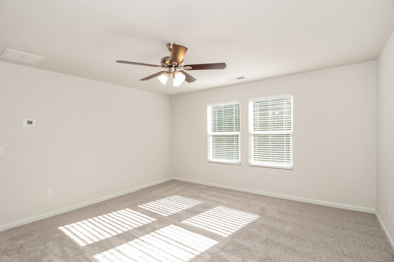 2,055/Mo, 222 Fields Xing Dallas, GA 30132 Main Bedroom View