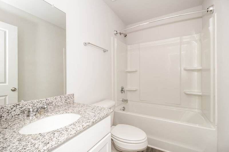 2,055/Mo, 222 Fields Xing Dallas, GA 30132 Bathroom View