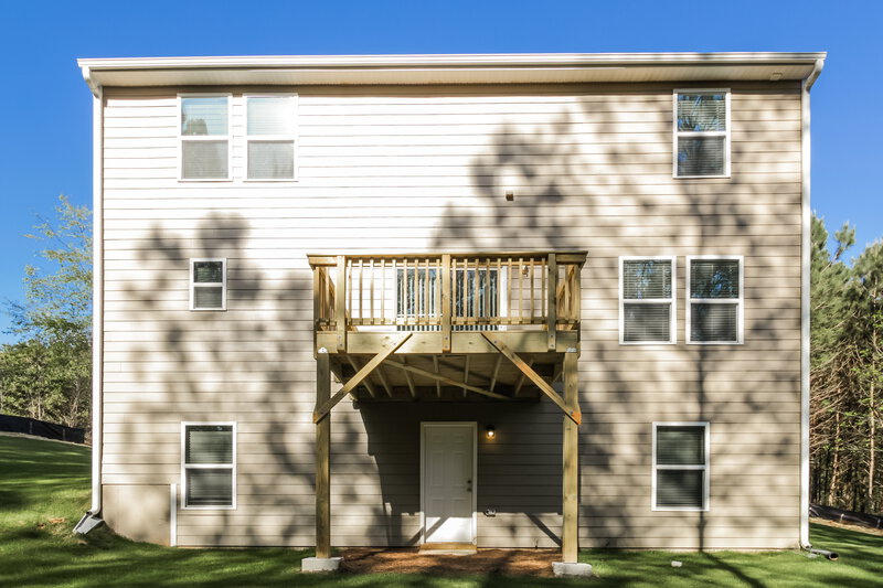 2,055/Mo, 222 Fields Xing Dallas, GA 30132 Rear View