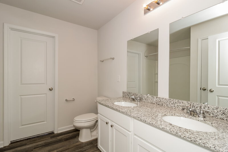 2,130/Mo, 168 Fields Xing Dallas, GA 30132 Main Bedroom View 3