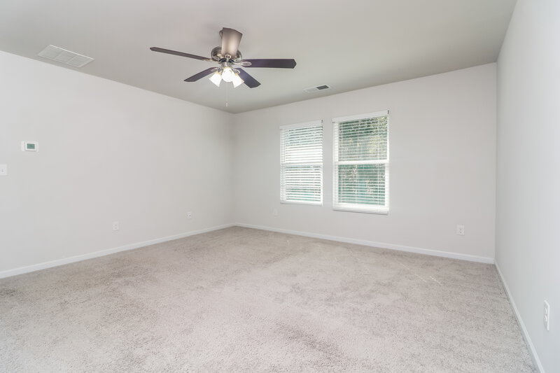 2,120/Mo, 168 Fields Xing Dallas, GA 30132 Main Bedroom View