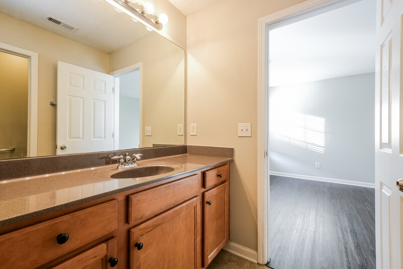 1,620/Mo, 5 Hill Crest Cir Hiram, GA 30141 Bathroom View