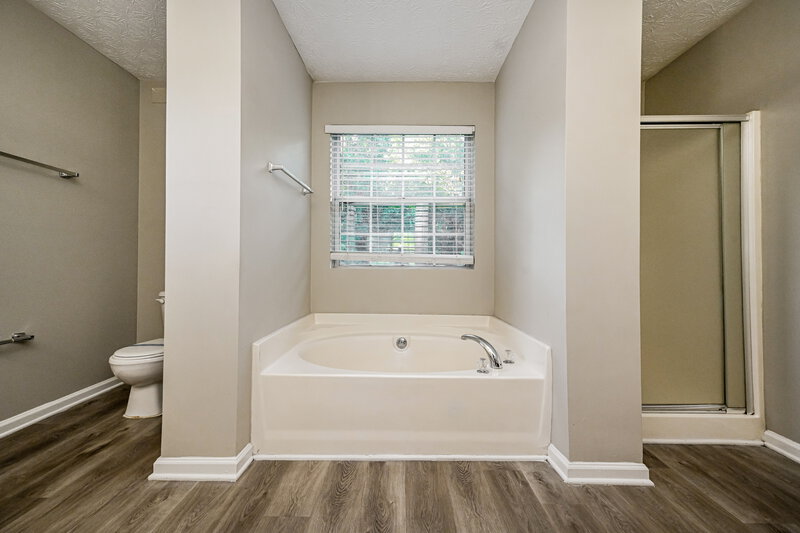 2,295/Mo, 1200 Catalina Pkwy McDonough, GA 30252 Main Bathroom View