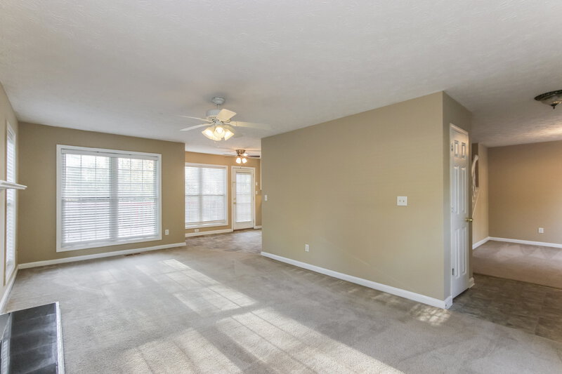 2,760/Mo, 1135 Brook Meadow Ct Lawrenceville, GA 30045 Living Room View