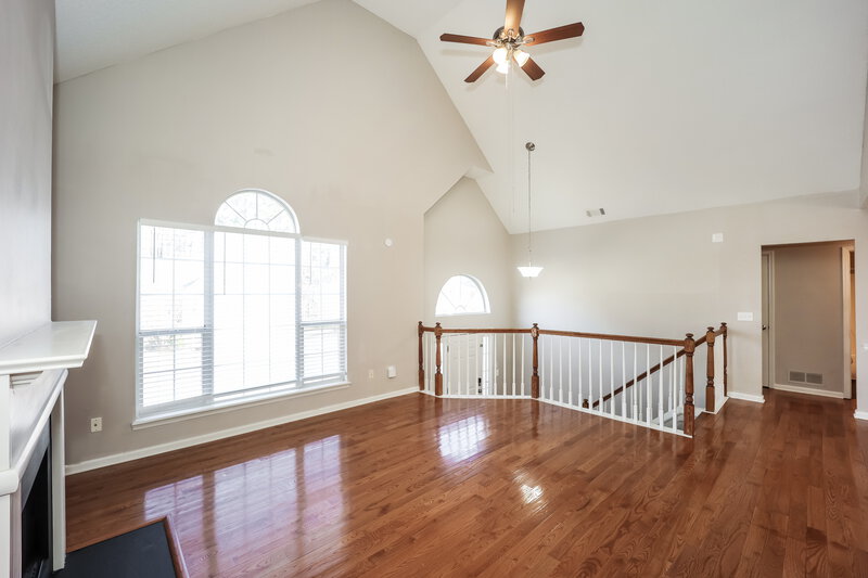 2,285/Mo, 5027 Hyacinth Ln Austell, GA 30106 Living Room View 4
