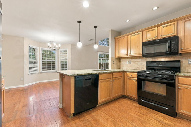 2,260/Mo, 2230 Gateview Ct Cumming, GA 30040 Kitchen View 3