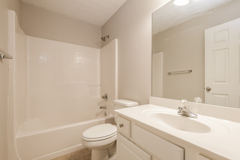 2,015/Mo, 111 Village Dr Canton, GA 30114 Bathroom View
