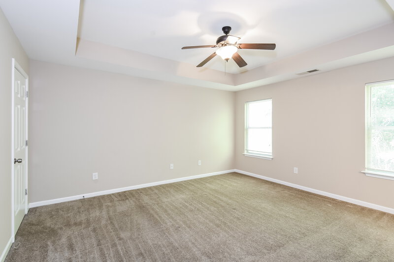 2,100/Mo, 125 Bethany Manor Dr Ball Ground, GA 30107 Main Bedroom View