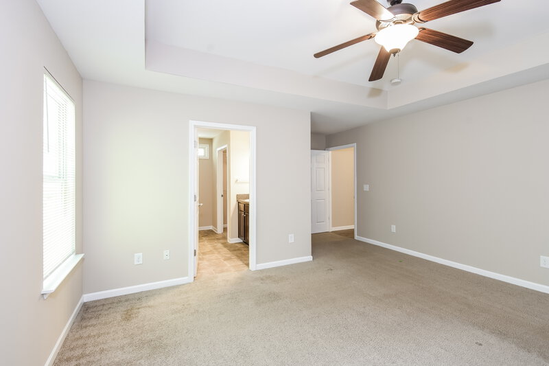 2,100/Mo, 125 Bethany Manor Dr Ball Ground, GA 30107 Main Bedroom View 2