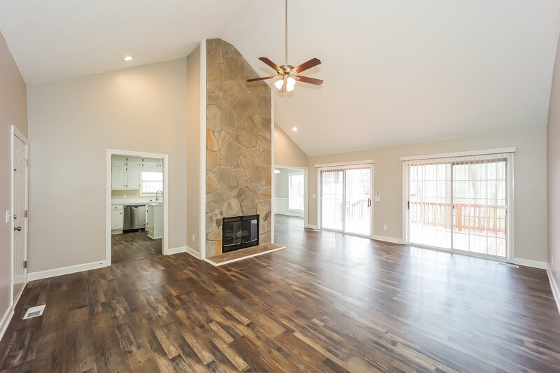 1,760/Mo, 4165 Golfview Dr Villa Rica, GA 30180 Living Room View