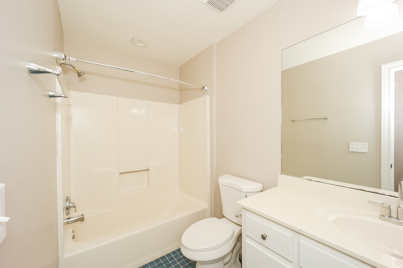 1,760/Mo, 4165 Golfview Dr Villa Rica, GA 30180 Bathroom View