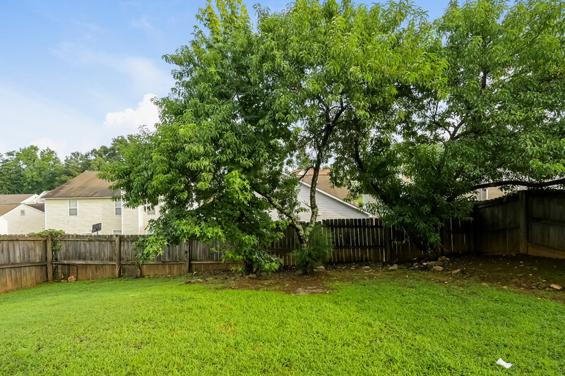 2,130/Mo, 799 Clairidge Elm Trl Lawrenceville, GA 30046 Backyard View