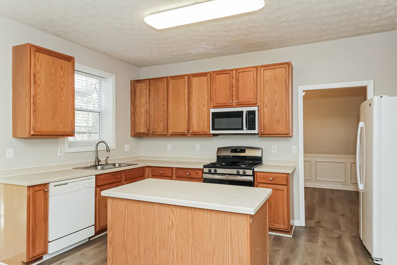 2,560/Mo, 3130 Kirkwood Dr NW Kennesaw, GA 30144 Misc View 5