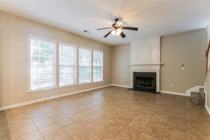 2,550/Mo, 6365 Whirlaway Dr Cumming, GA 30040 Living Room View