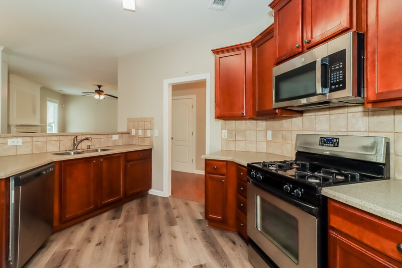 2,390/Mo, 95 Leyland Crossing Dallas, GA 30132 Kitchen View 2