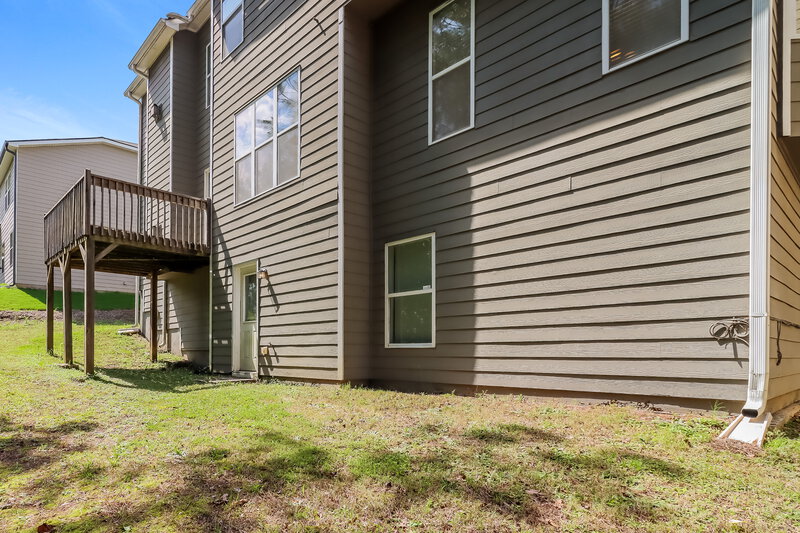 2,390/Mo, 95 Leyland Crossing Dallas, GA 30132 Rear View