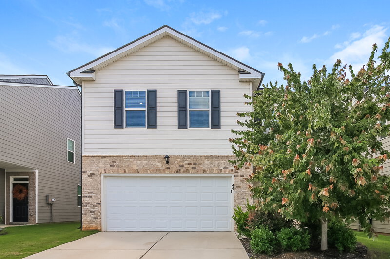 2,225/Mo, 44 Silver Birch Pass Newnan, GA 30265 External View
