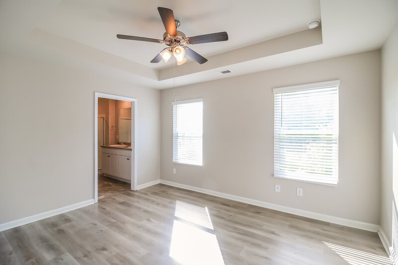 2,225/Mo, 44 Silver Birch Pass Newnan, GA 30265 Main Bedroom View
